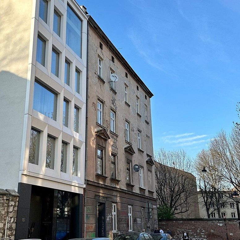 stair access hotel paris avoid elevators