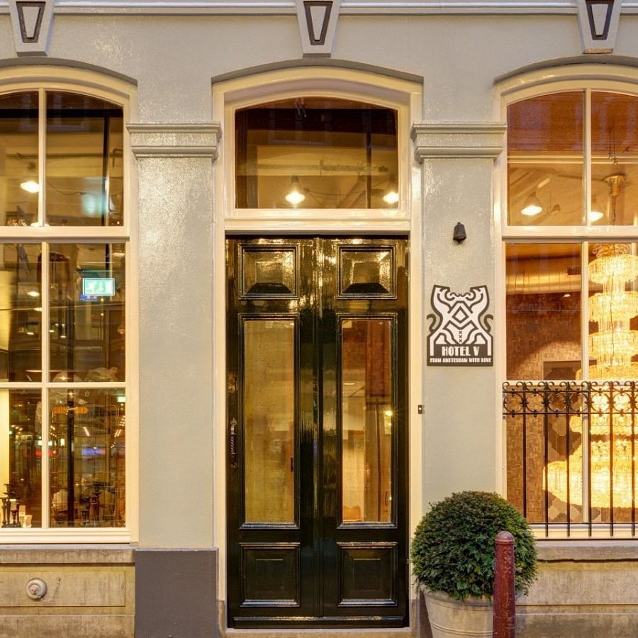 stair access hotel paris avoid elevators